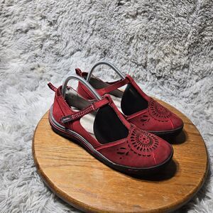 JBU Jambu W Sz 8.5M Red Wildflower Comfort Shoe Flat Mary Jane Memory Foam Vegan